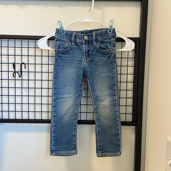NWOT | GAP kid’s unisex slim‎ jeans — 3T - Picture 1 of 5